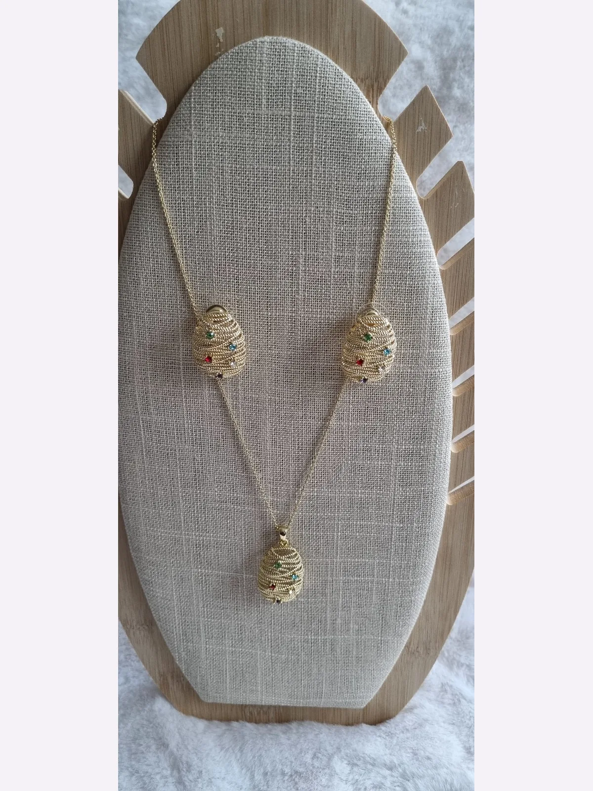 Parure Bijoux “Éclat Doré” – Collier & Boucles Multicolores